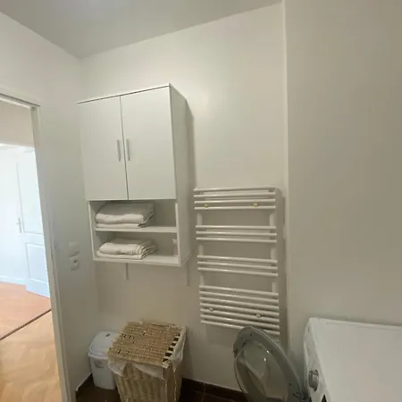 Stylish Cosy Appt